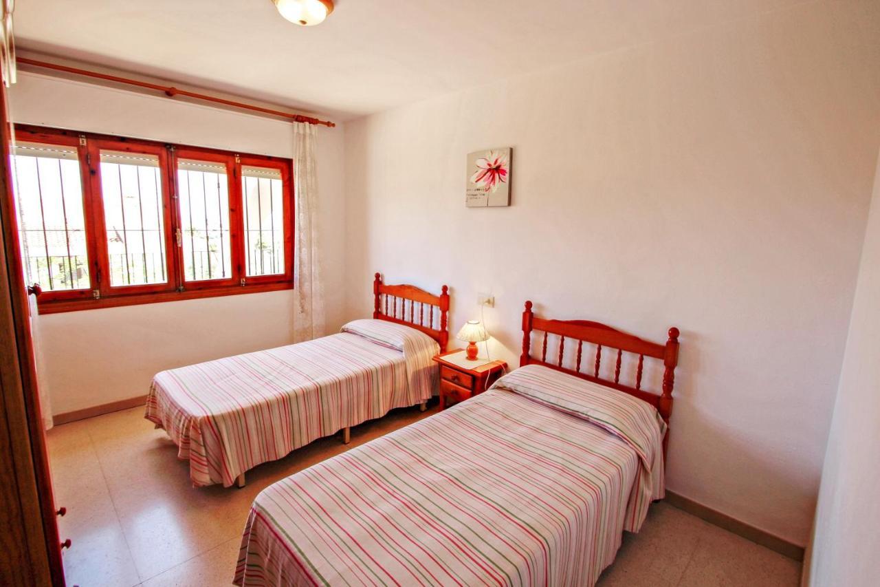 Laura-29A - Pretty Holiday Property With Garden And Private Pool In Calpe Exterior photo